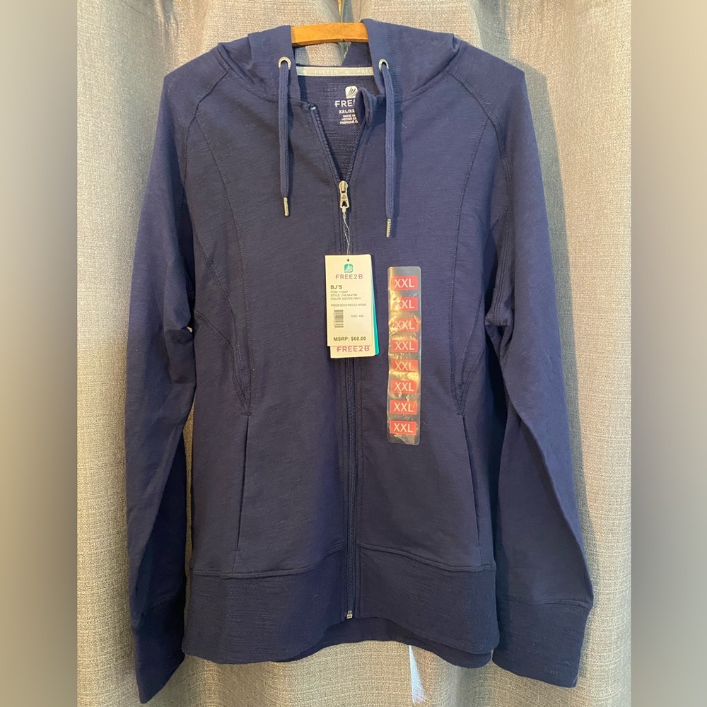 NWT, Free2B XXL Navy lightweight sweatshirt